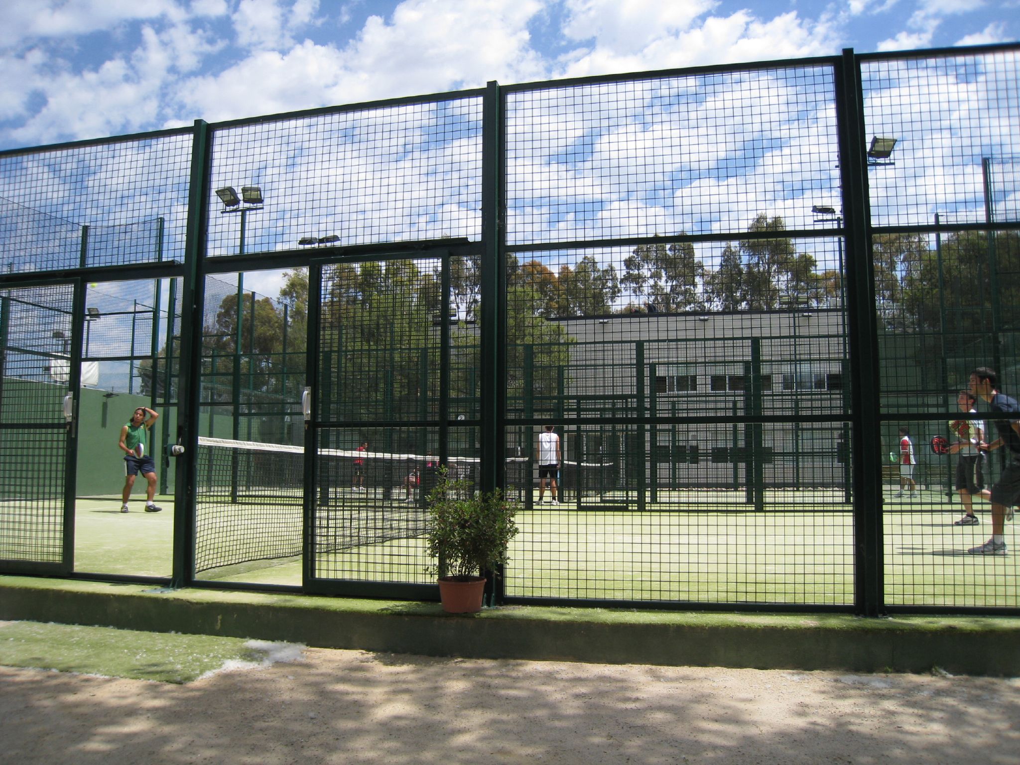 Academia Sánchez-Casal, El Prat de Llobregat, Spain — image 1