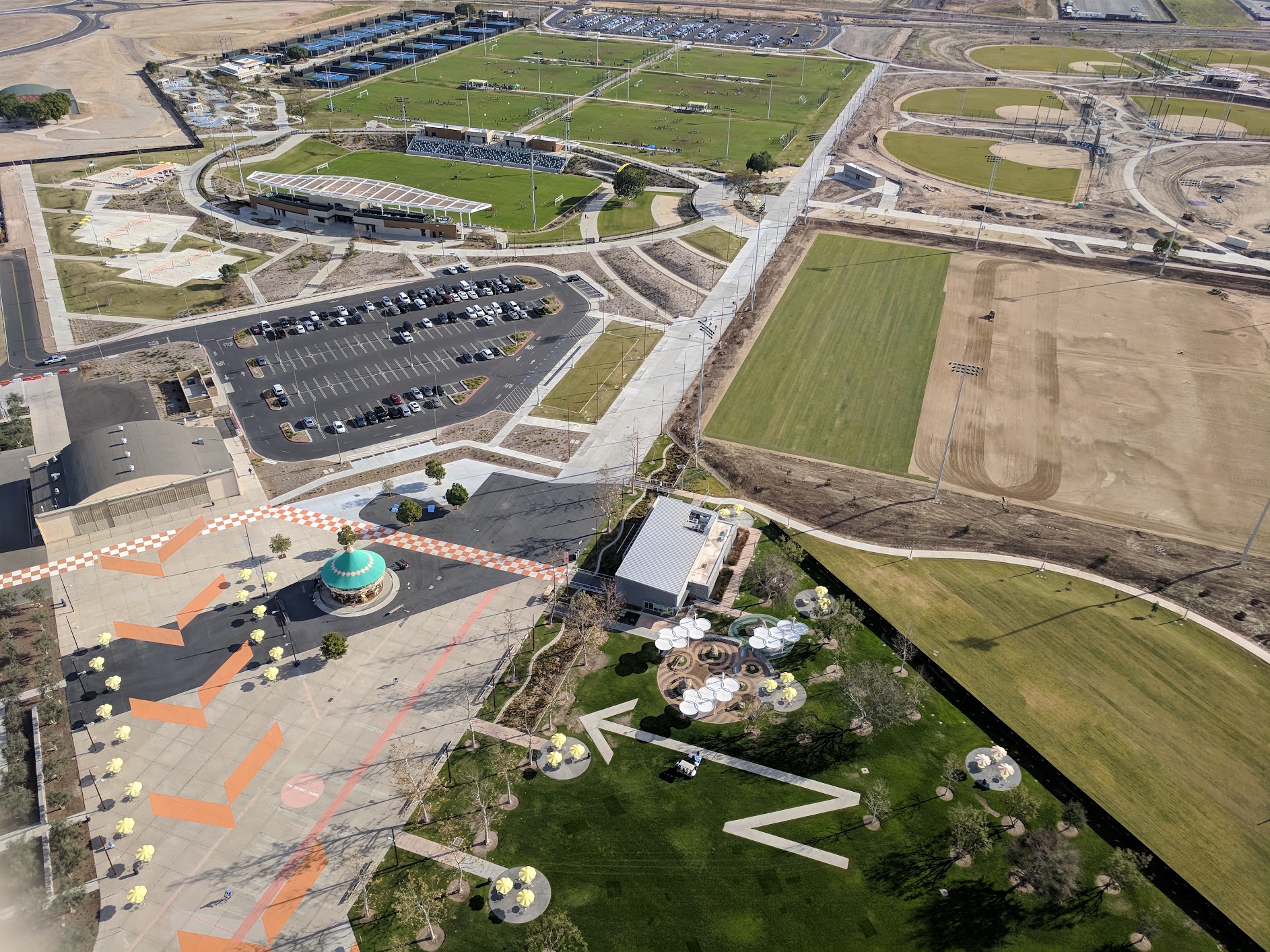 Brymer Lewis Tennis Academy, Irvine, United States — image 1